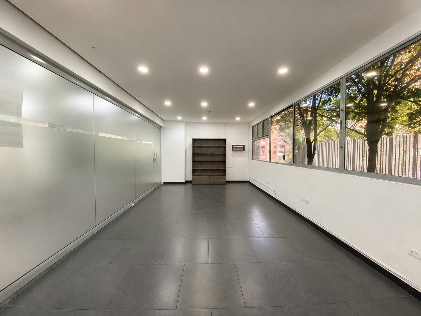 Local en arriendo en Las Palmas M, Poblado, Medellín — foto 1 de 12