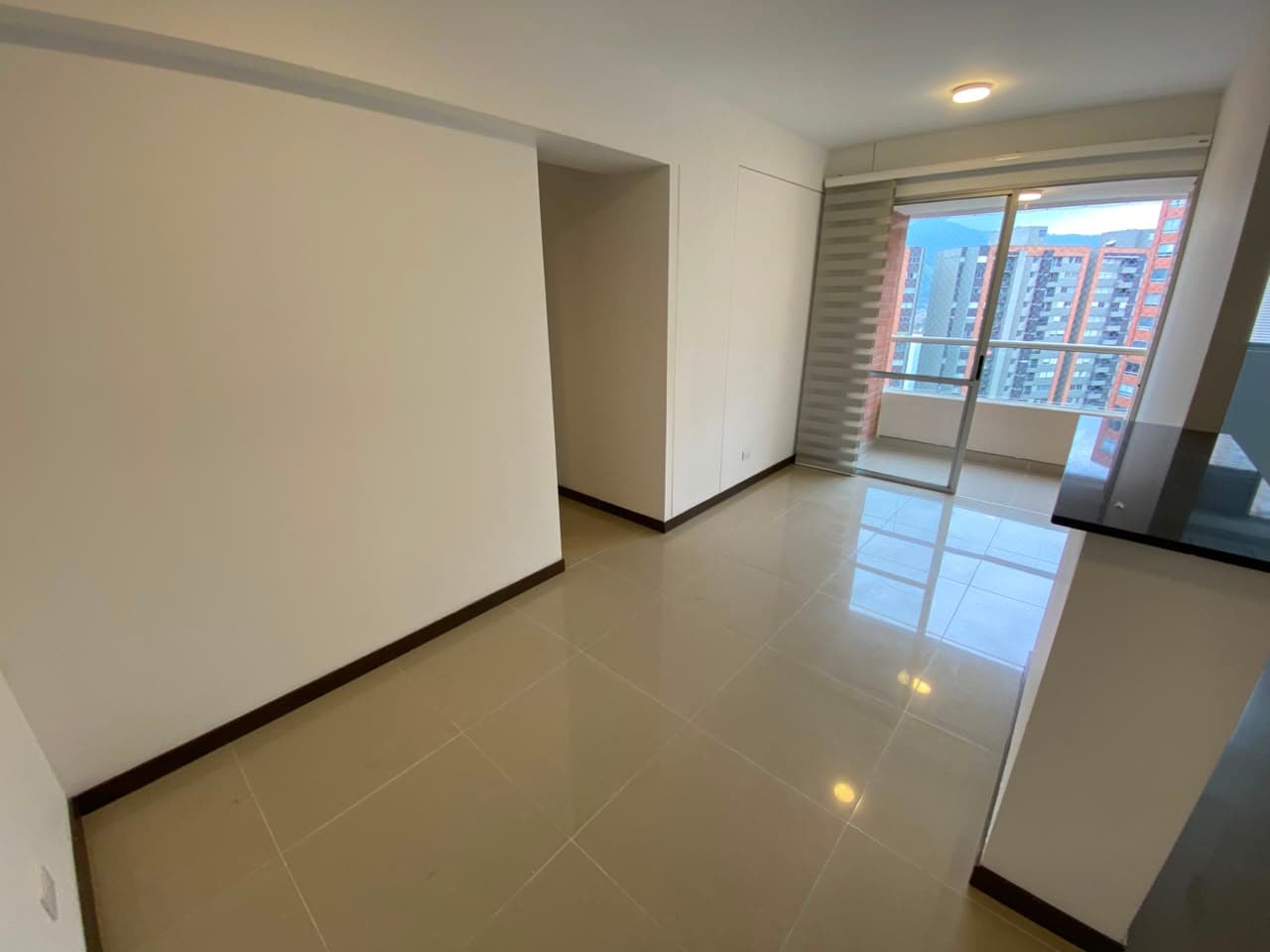 Apartamento en arriendo en La Florida, Sabaneta — foto 5 de 20