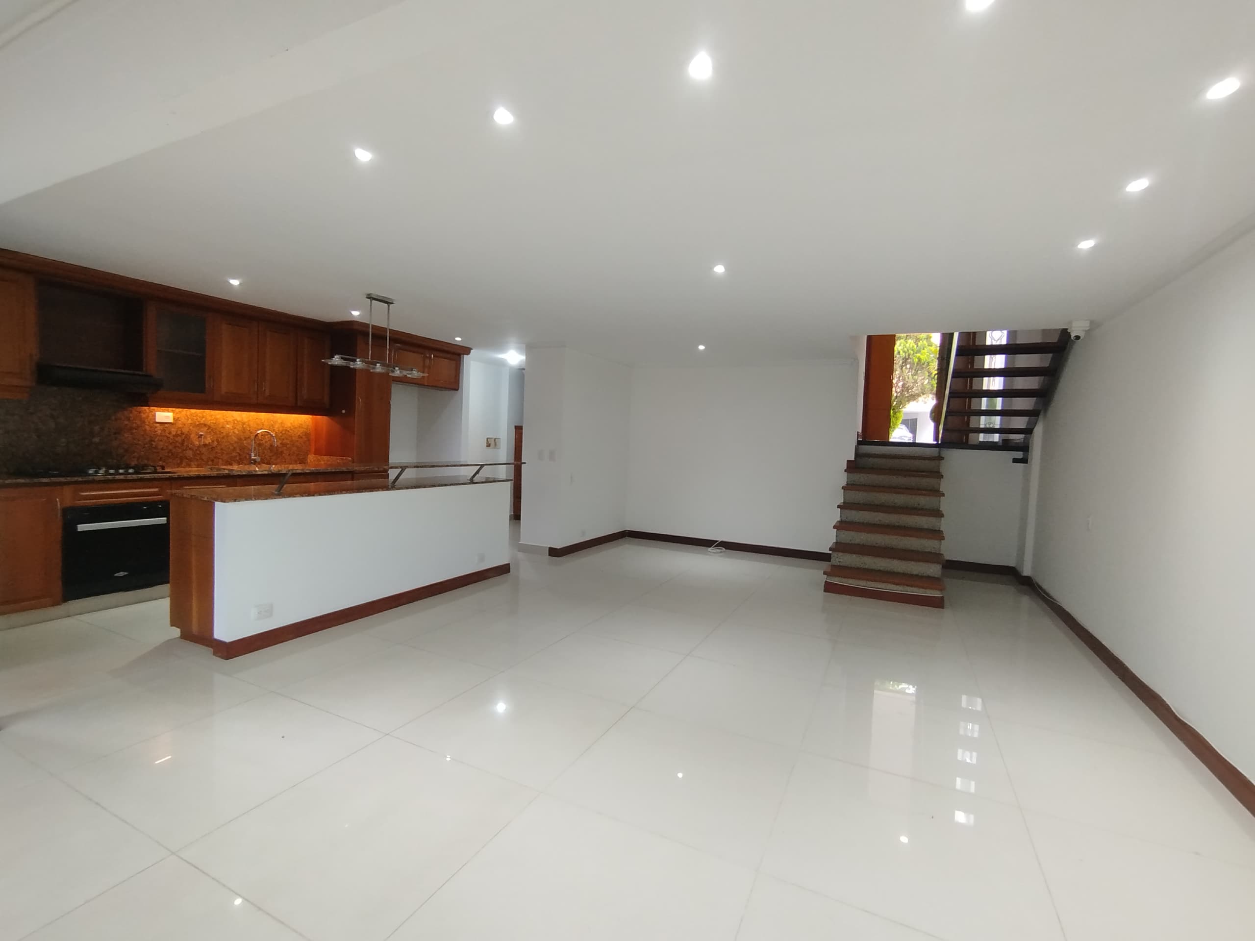 Casa Vivienda en arriendo en Las Palmas M, Poblado, Medellín — foto 3 de 20