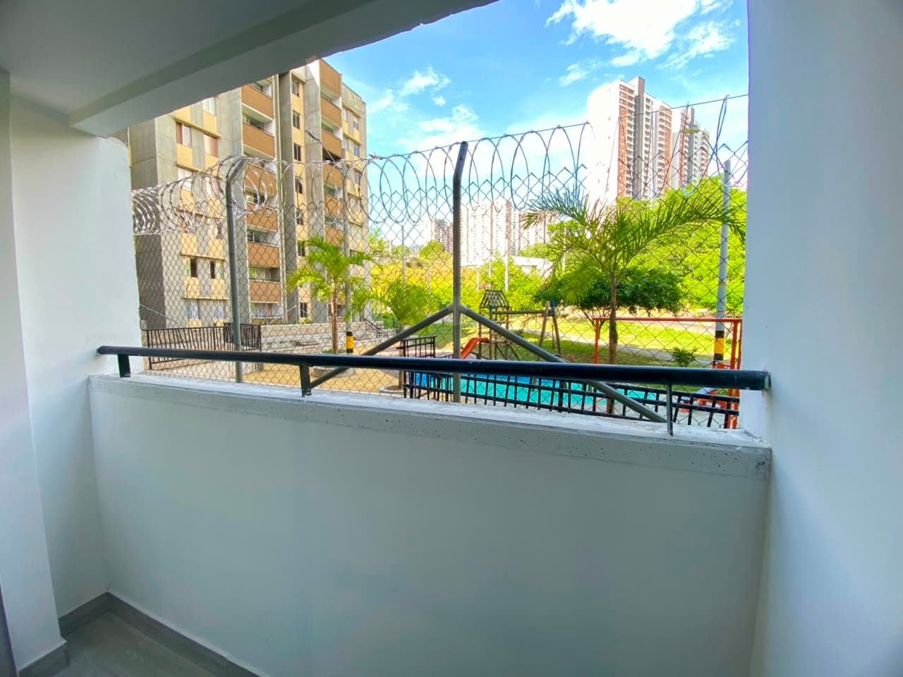 Apartamento en arriendo en Loma De Los Bernal, Belen, Medellín — foto 5 de 16