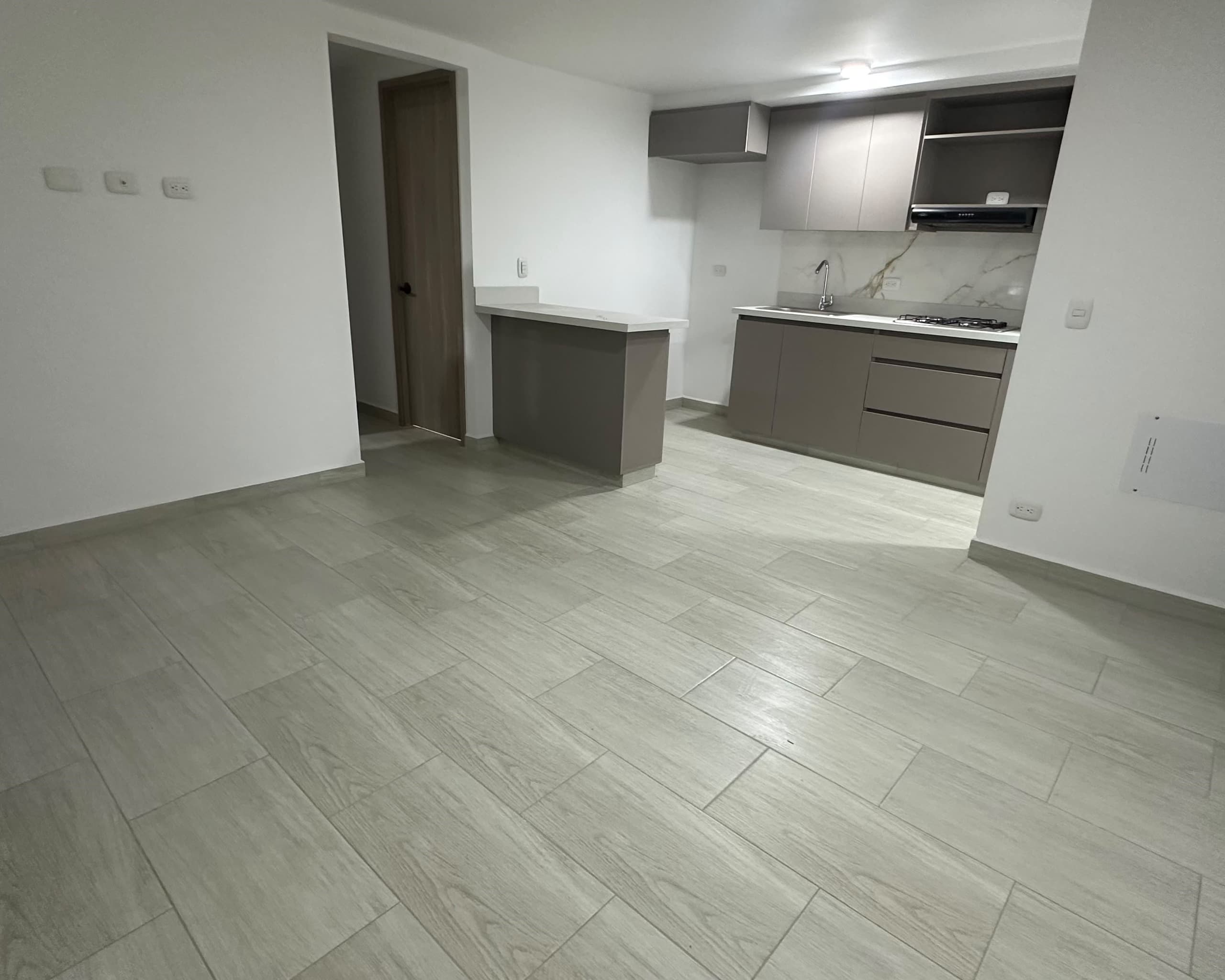 Apartamento en arriendo en Rionegro — foto 3 de 17