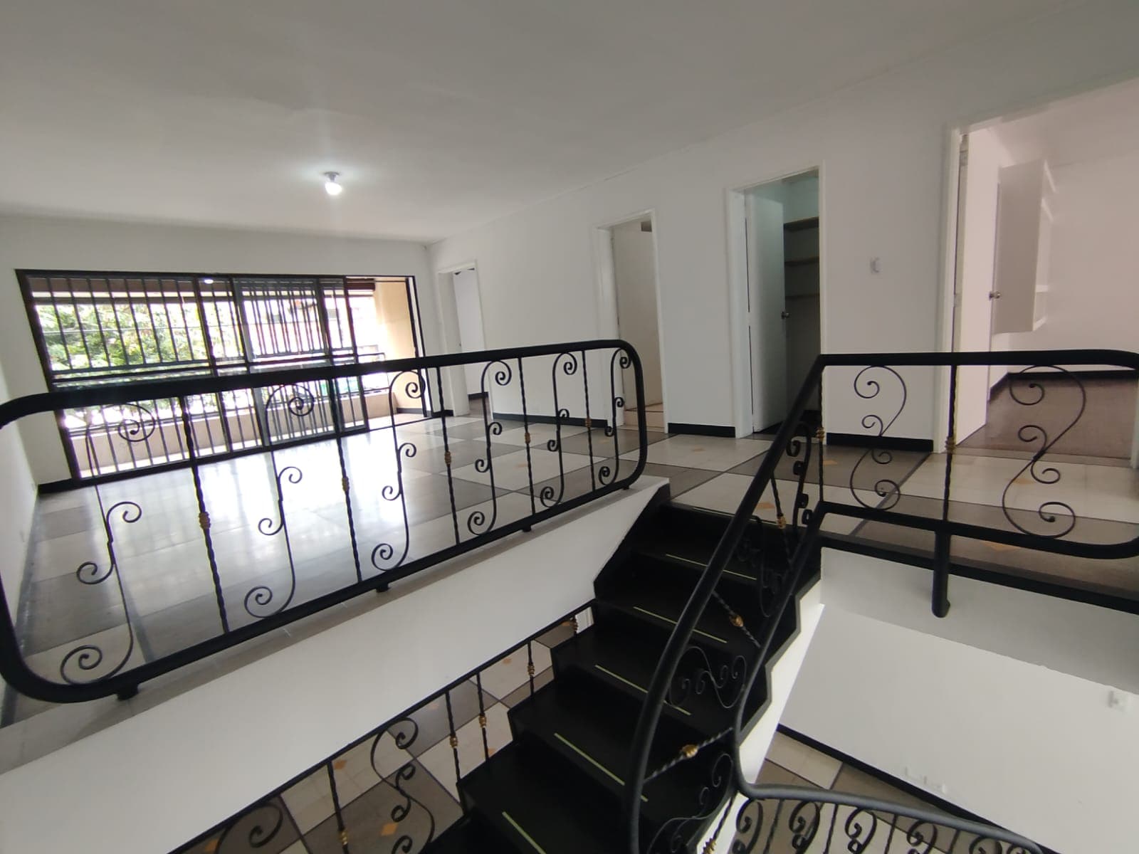 Casa Vivienda en arriendo en Estadio, Laureles, Medellín — foto 4 de 20