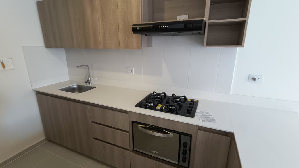 Apartamento en arriendo en Ciudad del Rio, Medellín — foto 2 de 14