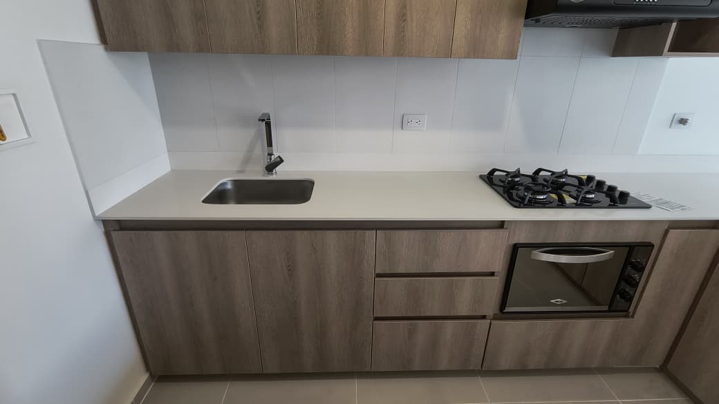 Apartamento en arriendo en Ciudad del Rio, Medellín — foto 4 de 14
