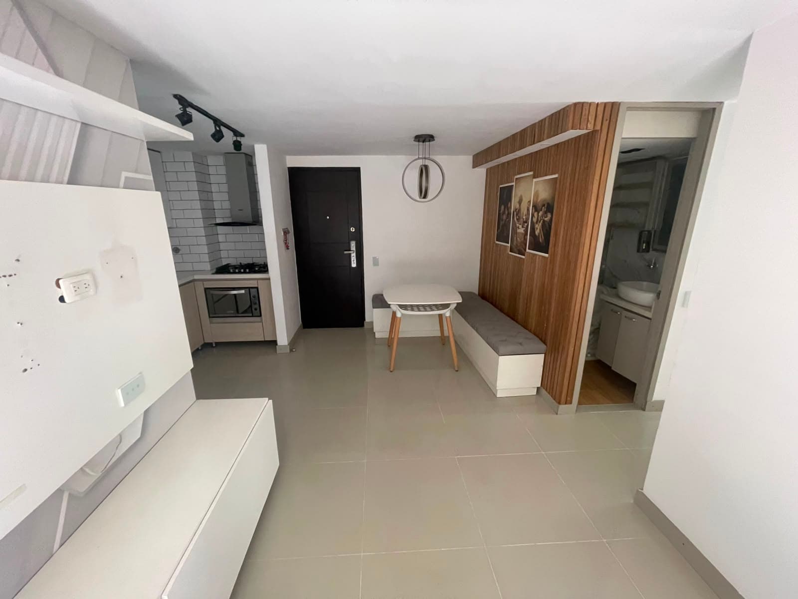 Apartamento en arriendo en Rodeo Alto, Belen, Medellín — foto 3 de 16