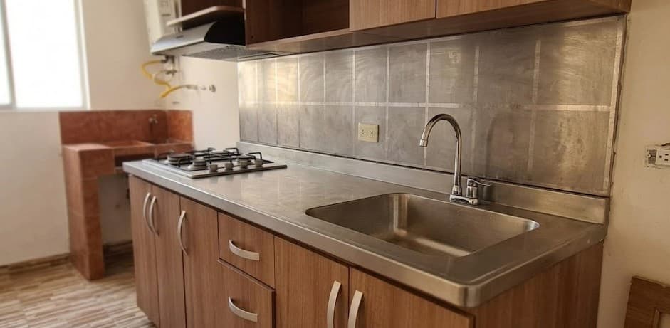 Apartamento en arriendo en Madera, Bello — foto 3 de 13