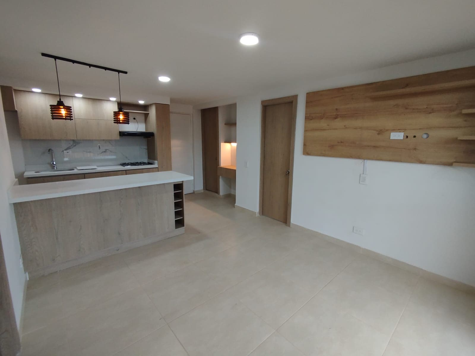 Apartamento en arriendo en Rionegro — foto 2 de 12