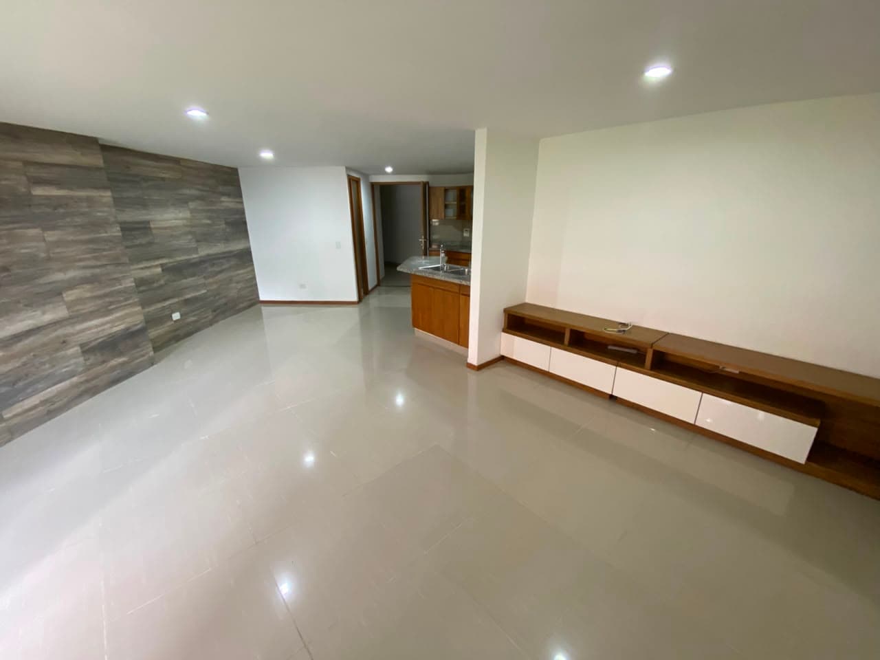 Apartamento en arriendo en Las Lomitas, Sabaneta — foto 5 de 20