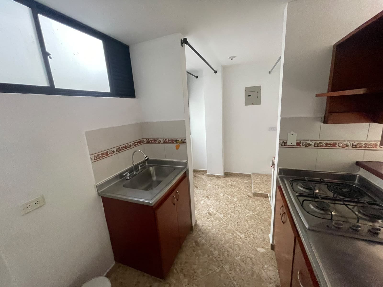 Apartamento en arriendo en Las Playas, Belen, Medellín — foto 2 de 12