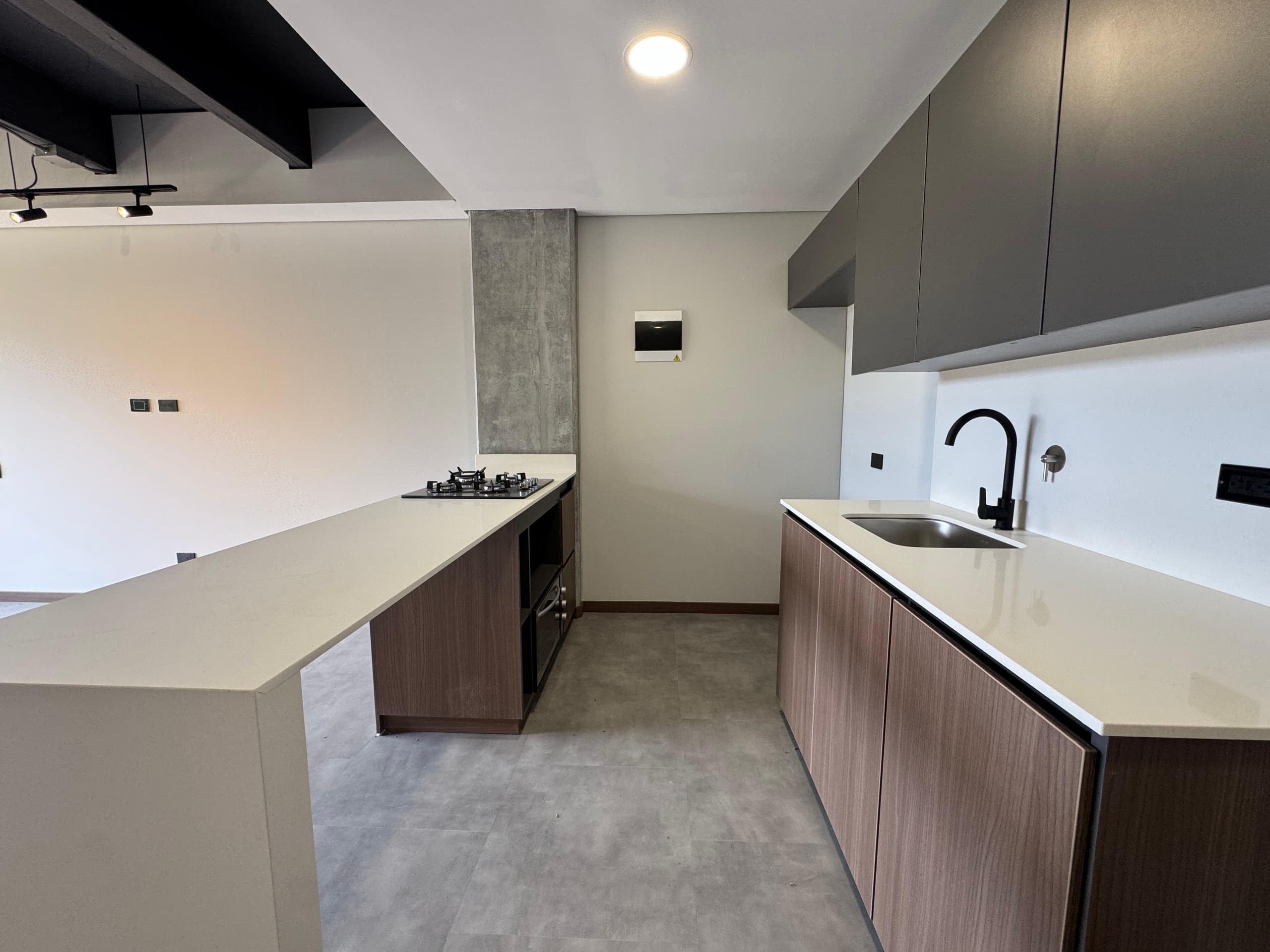 Aparta Suite en arriendo en El Retiro — foto 2 de 12