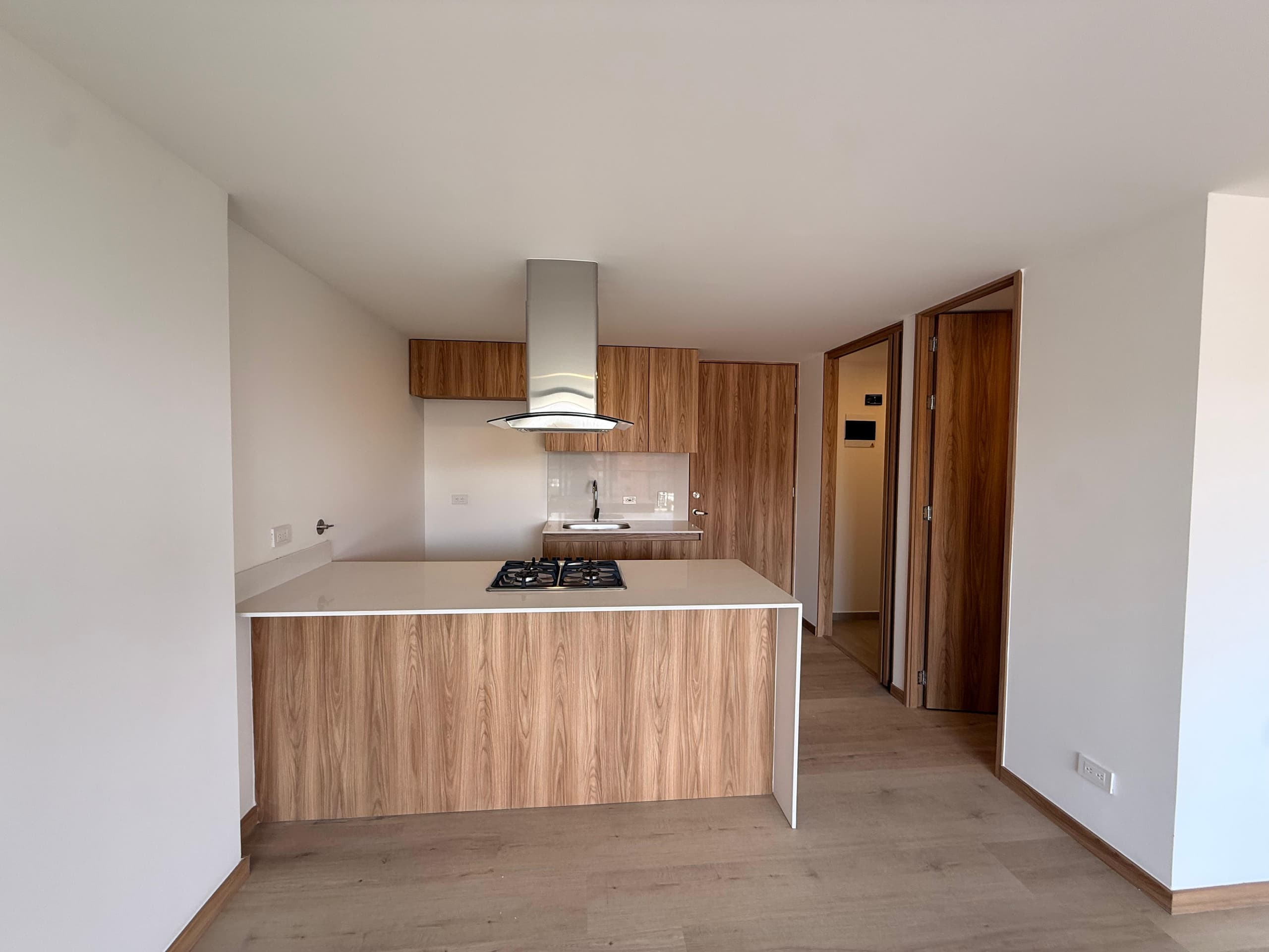Apartaestudio en arriendo en San Antonio de Pereira, Rionegro — foto 1 de 13