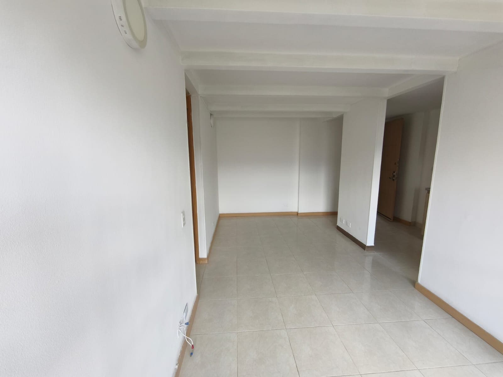 Apartamento en arriendo en Madera, Bello — foto 4 de 16