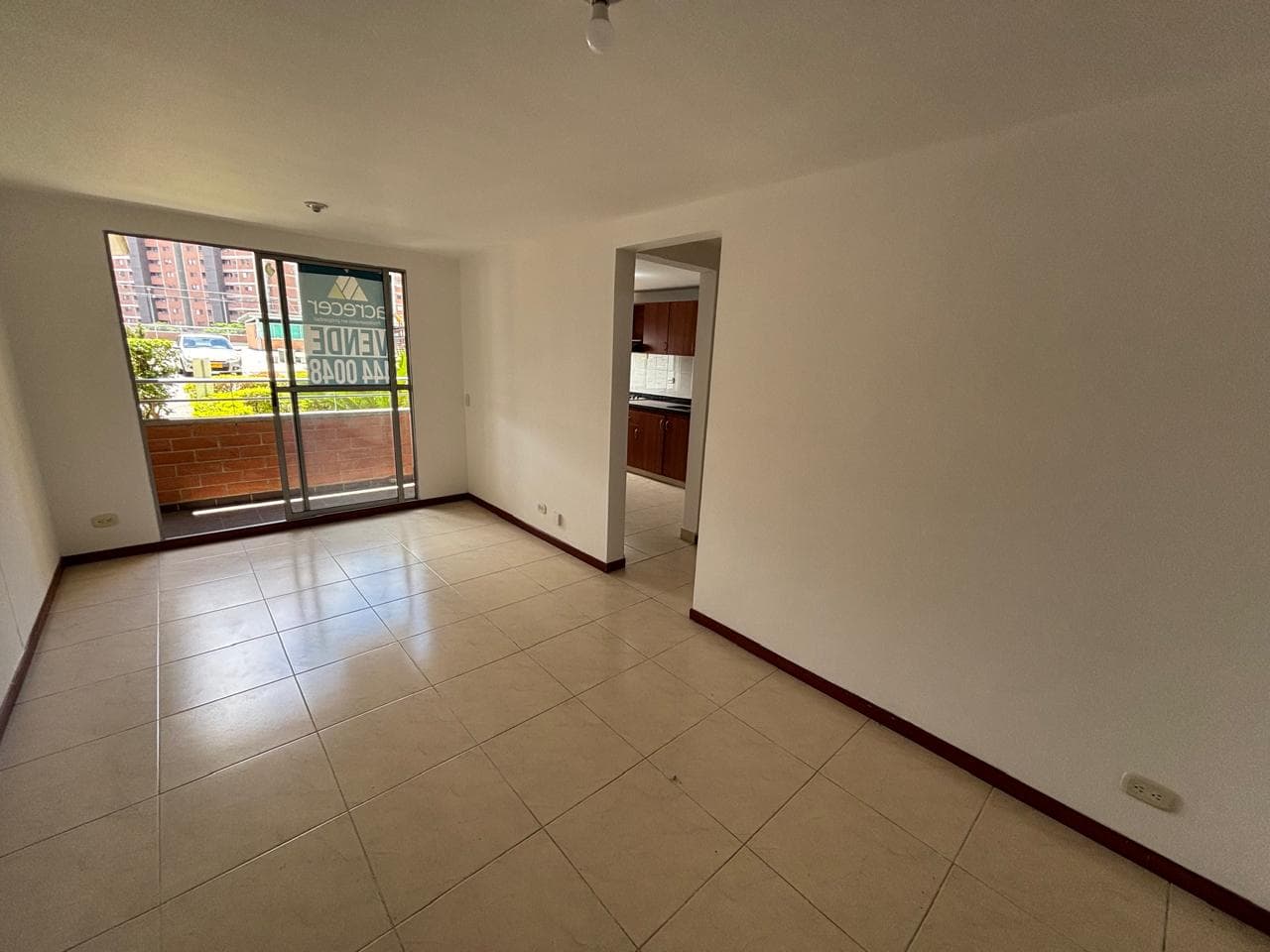 Apartamento en arriendo en Ditaires, Itagui — foto 3 de 13