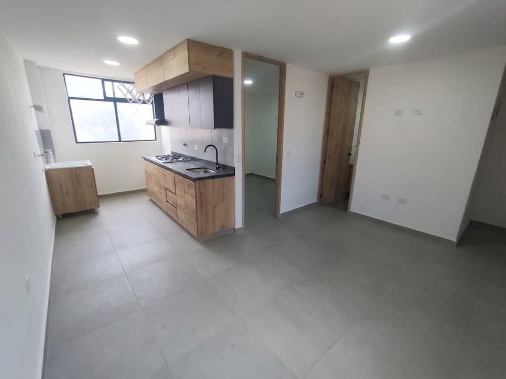 Apartamento en arriendo en Boston, Centro, Medellín — foto 3 de 12