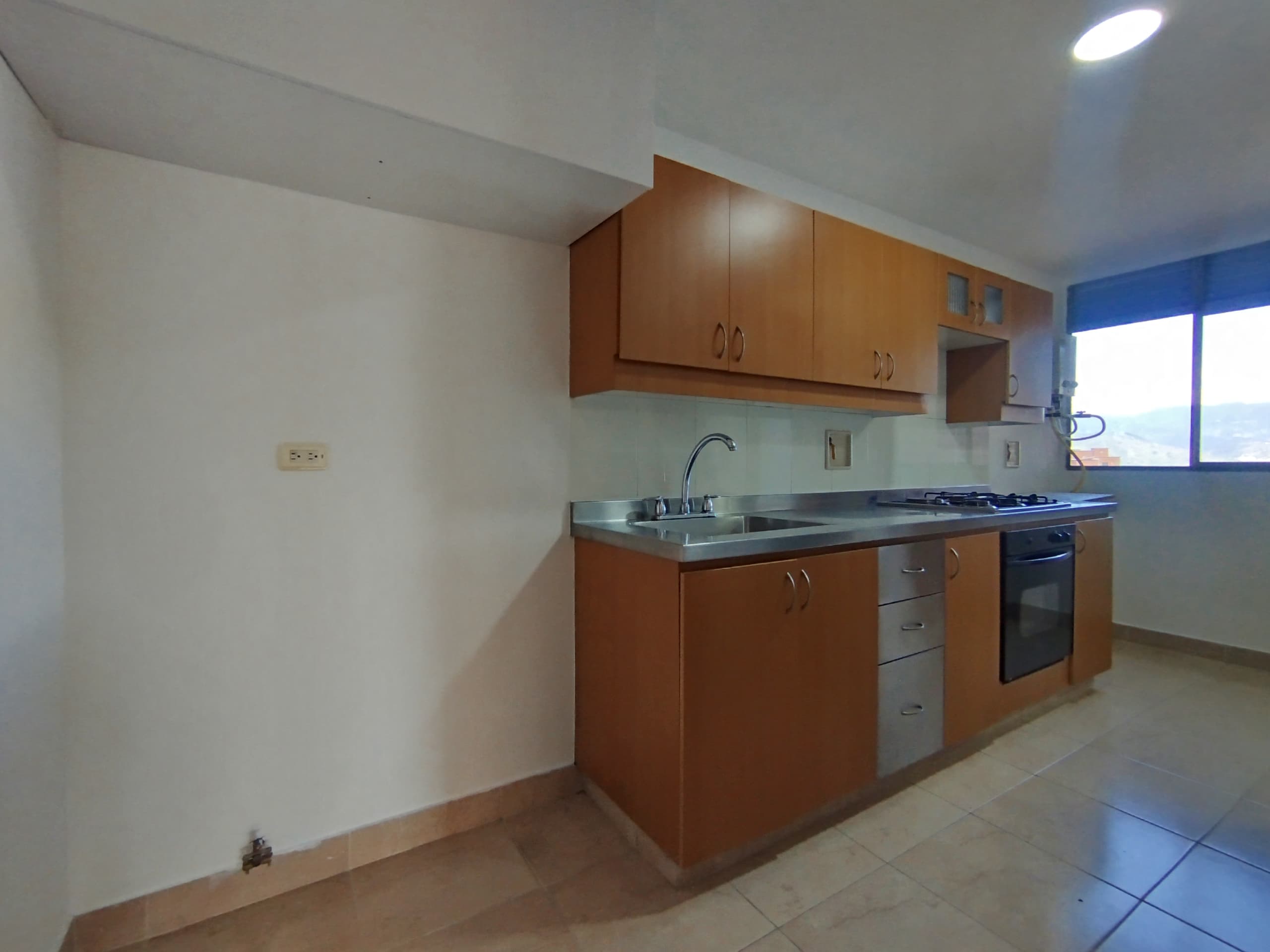 Apartamento en arriendo en Los Gonzalez, Poblado, Medellín — foto 5 de 20