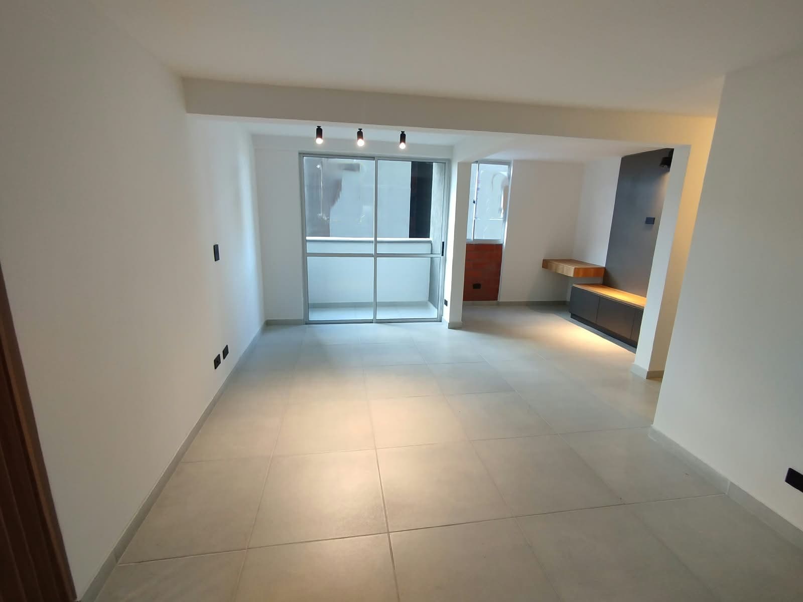 Apartamento en arriendo en Serramonte, Bello — foto 2 de 11