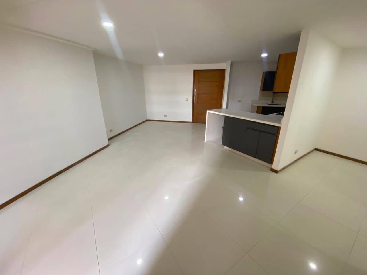 Apartamento en arriendo en Las Lomitas, Sabaneta — foto 4 de 20