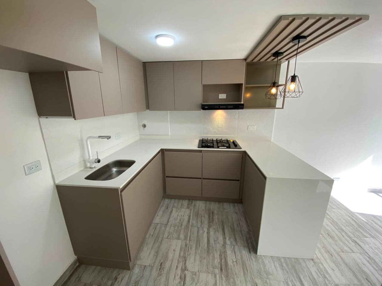 Apartamento en arriendo en Pan de Azucar, Sabaneta — foto 2 de 19