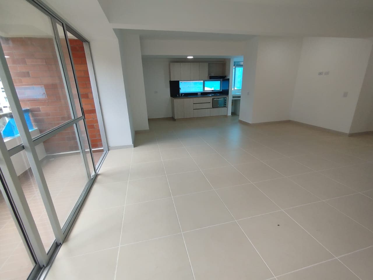 Apartamento en arriendo en Las Lomitas, Sabaneta — foto 2 de 14