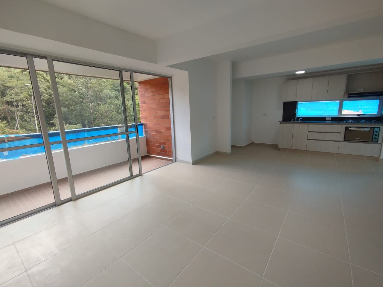 Apartamento en arriendo en Las Lomitas, Sabaneta — foto 3 de 14