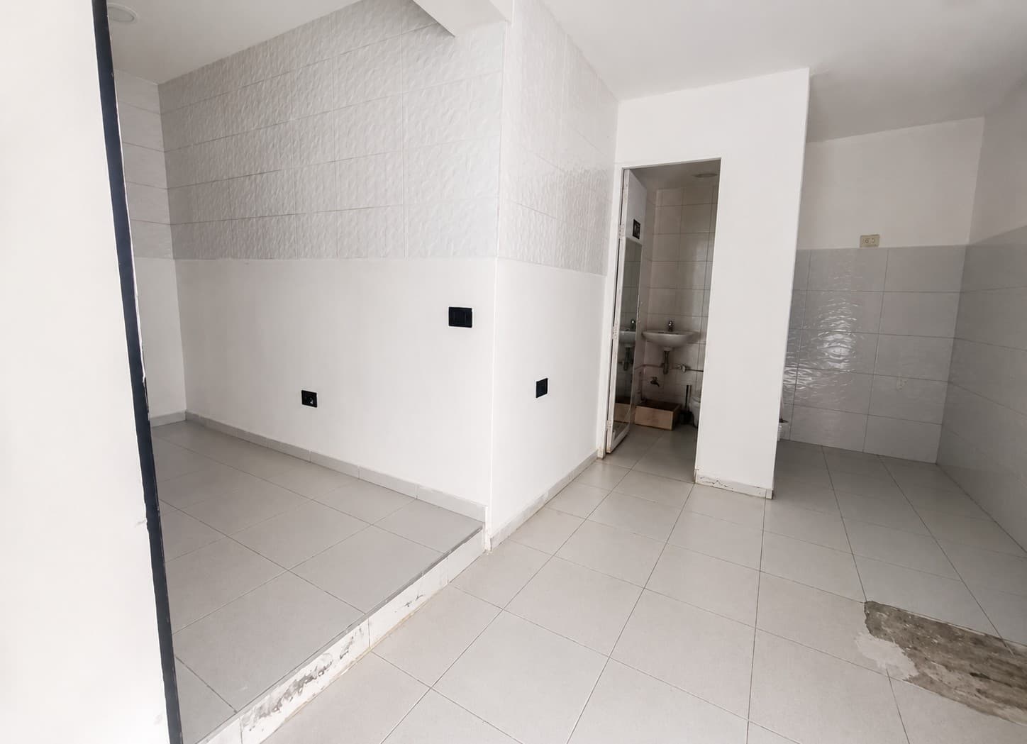 Local en arriendo en La Candelaria, Centro, Medellín — foto 2 de 11
