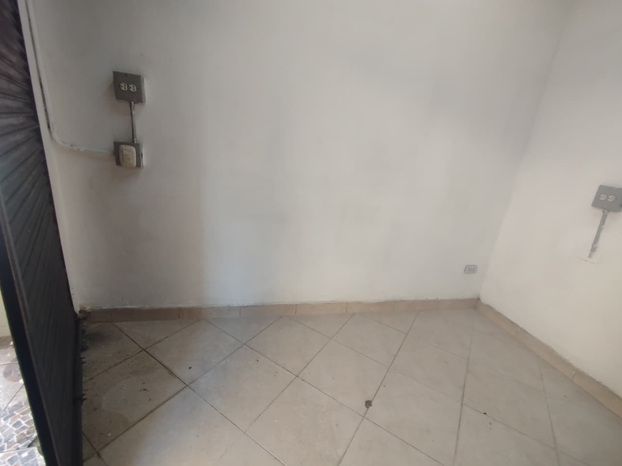 Local en arriendo en La Candelaria, Centro, Medellín — foto 3 de 11
