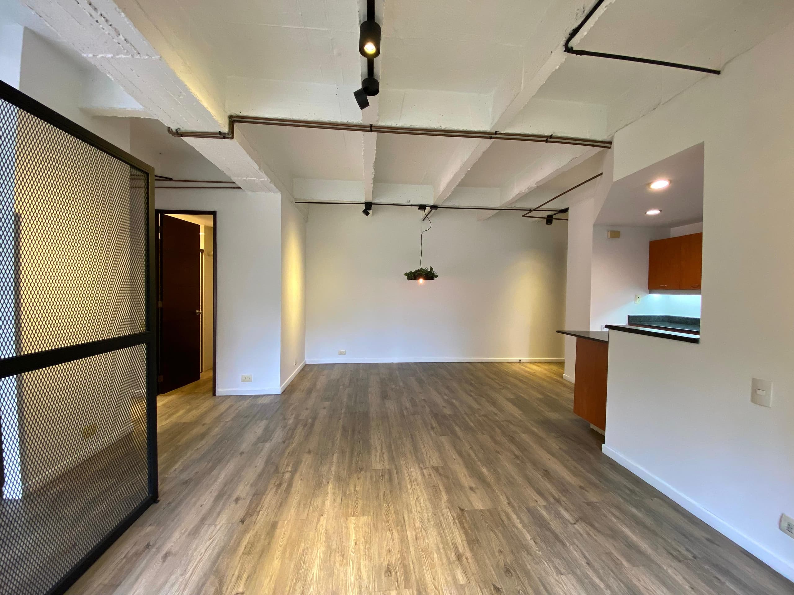Apartamento en arriendo en Vizcaya, Poblado, Medellín — foto 4 de 19