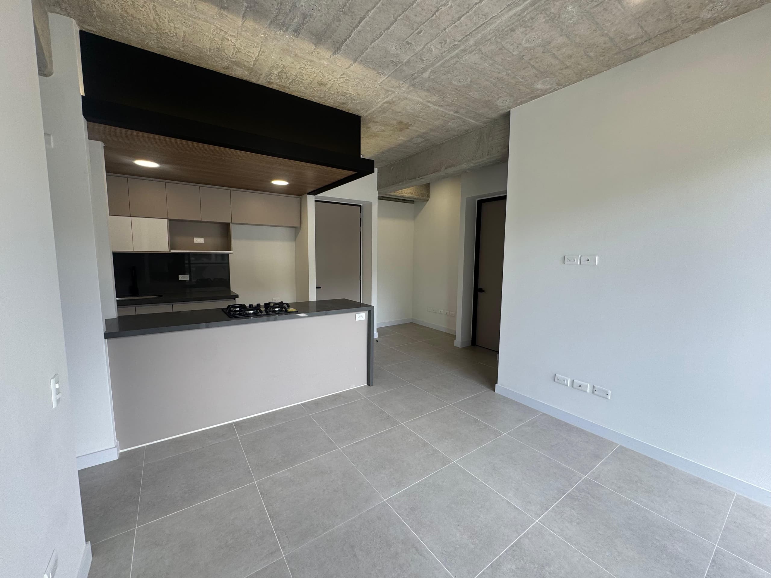 Apartamento en arriendo en El Retiro — foto 4 de 16