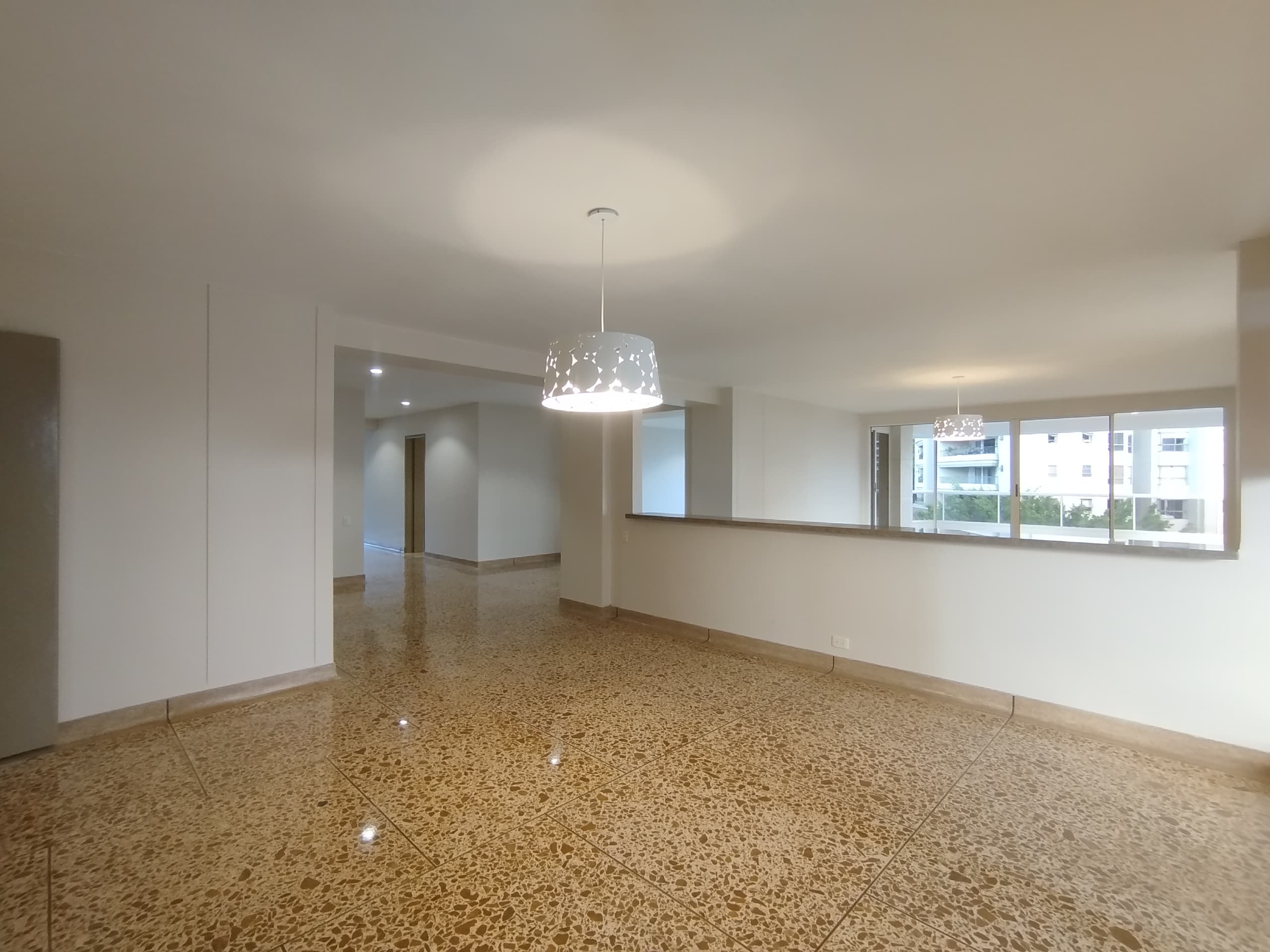 Apartamento en arriendo en Los Balsos, Poblado, Medellín — foto 5 de 20