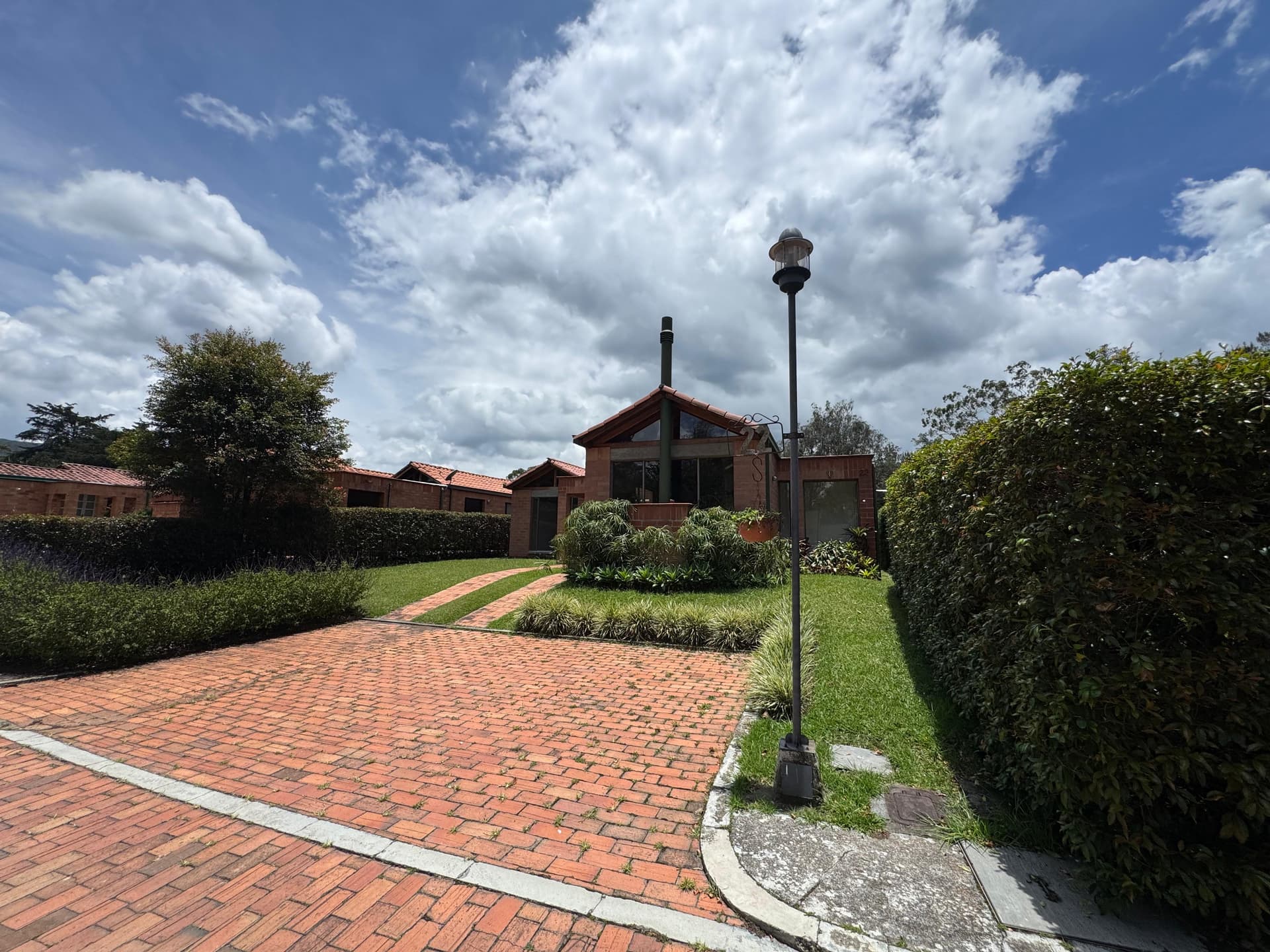 Casa Vivienda en arriendo en El Retiro Campestre — foto 1 de 20