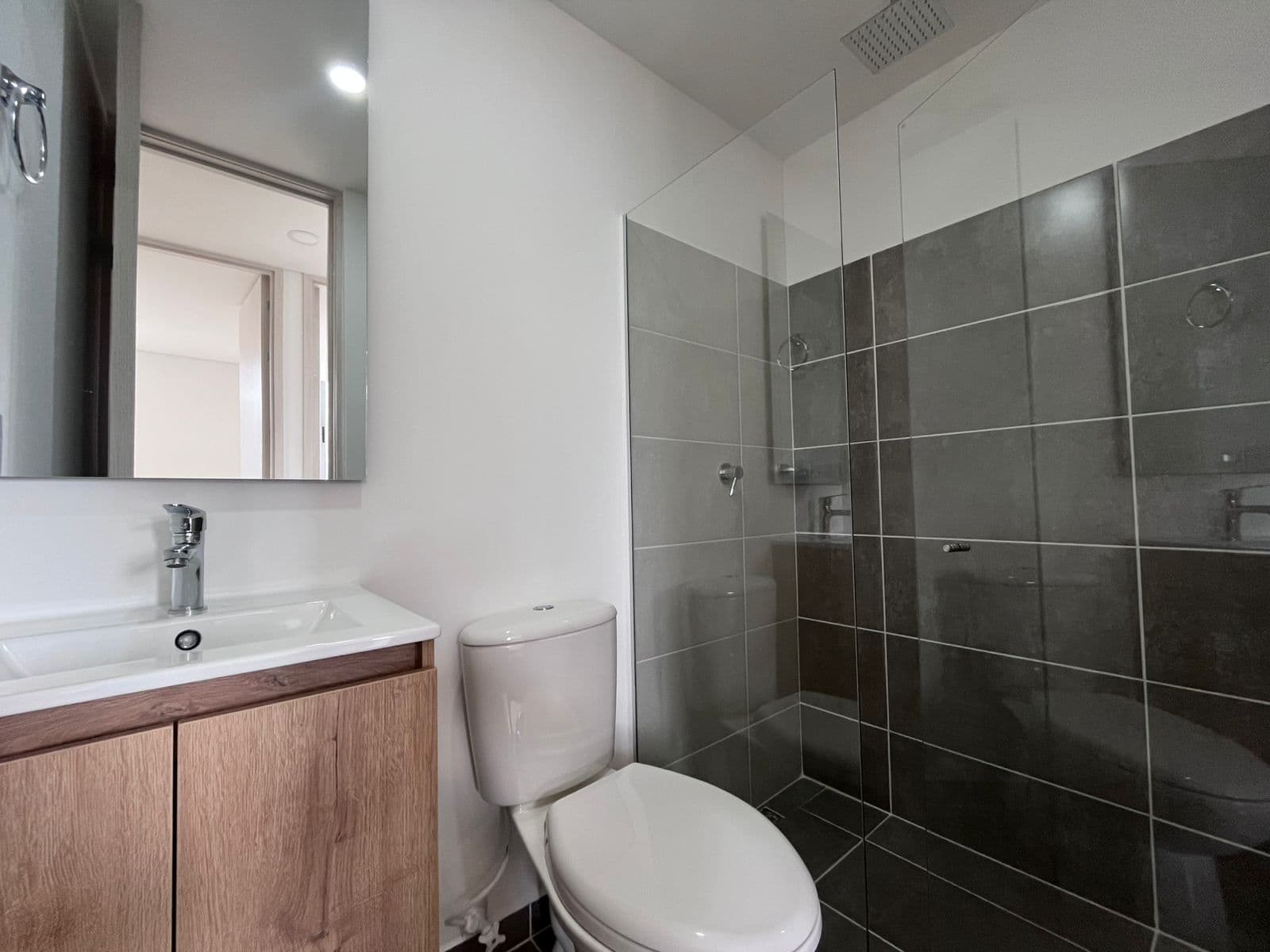 Apartamento en arriendo en La Estrella — foto 5 de 13
