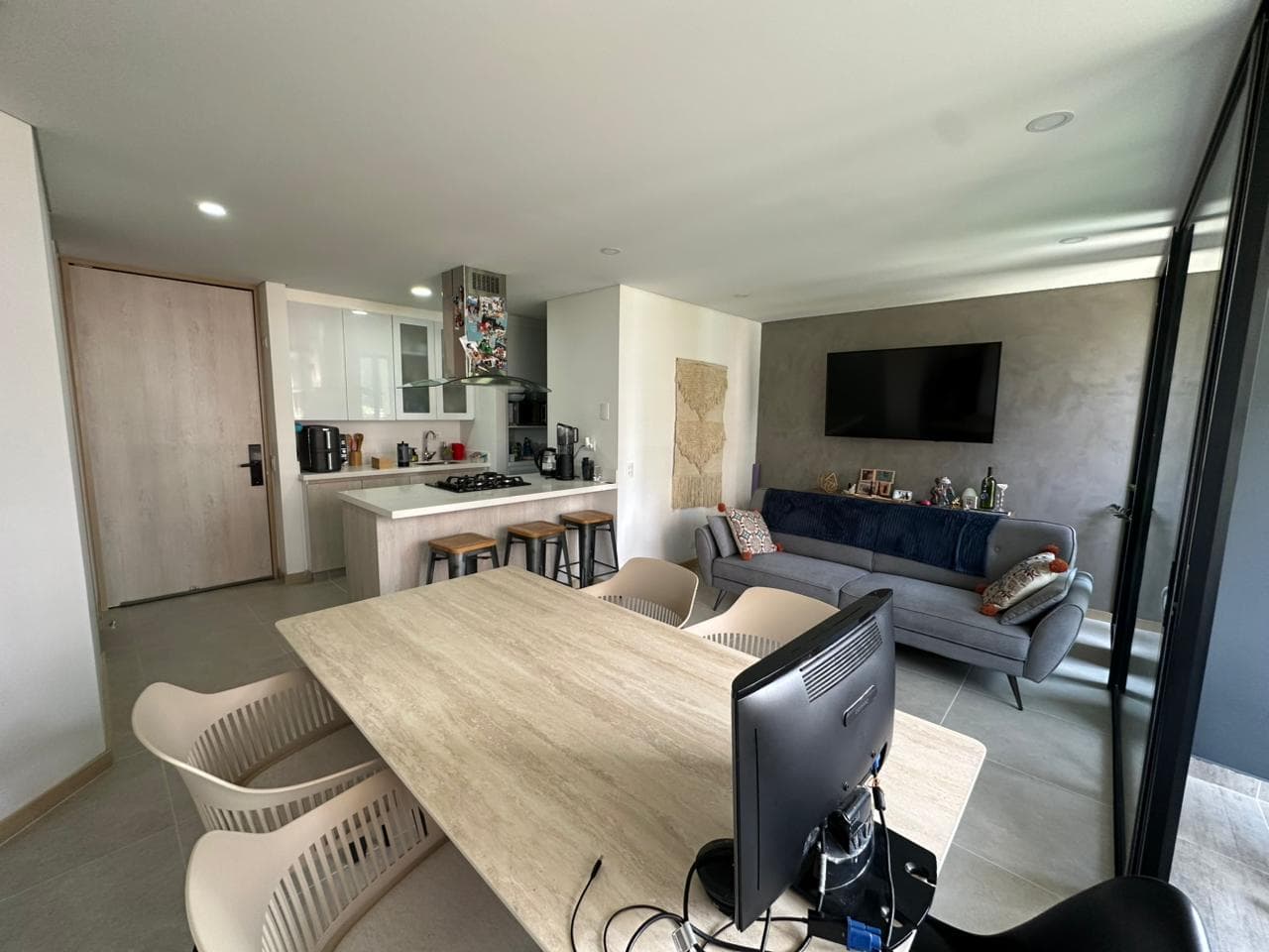 Apartamento en arriendo en Loma de las Brujas, Envigado — foto 5 de 14