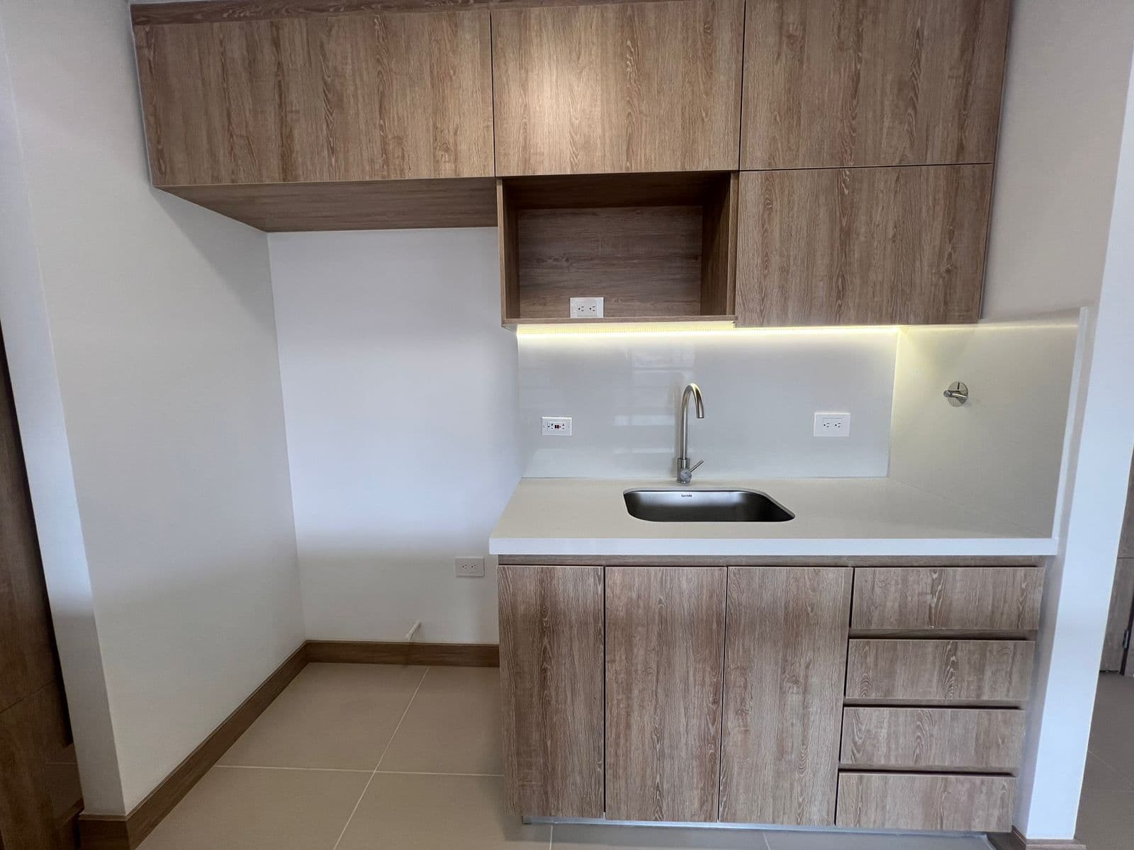 Apartamento en arriendo en Laureles, Medellín — foto 3 de 20