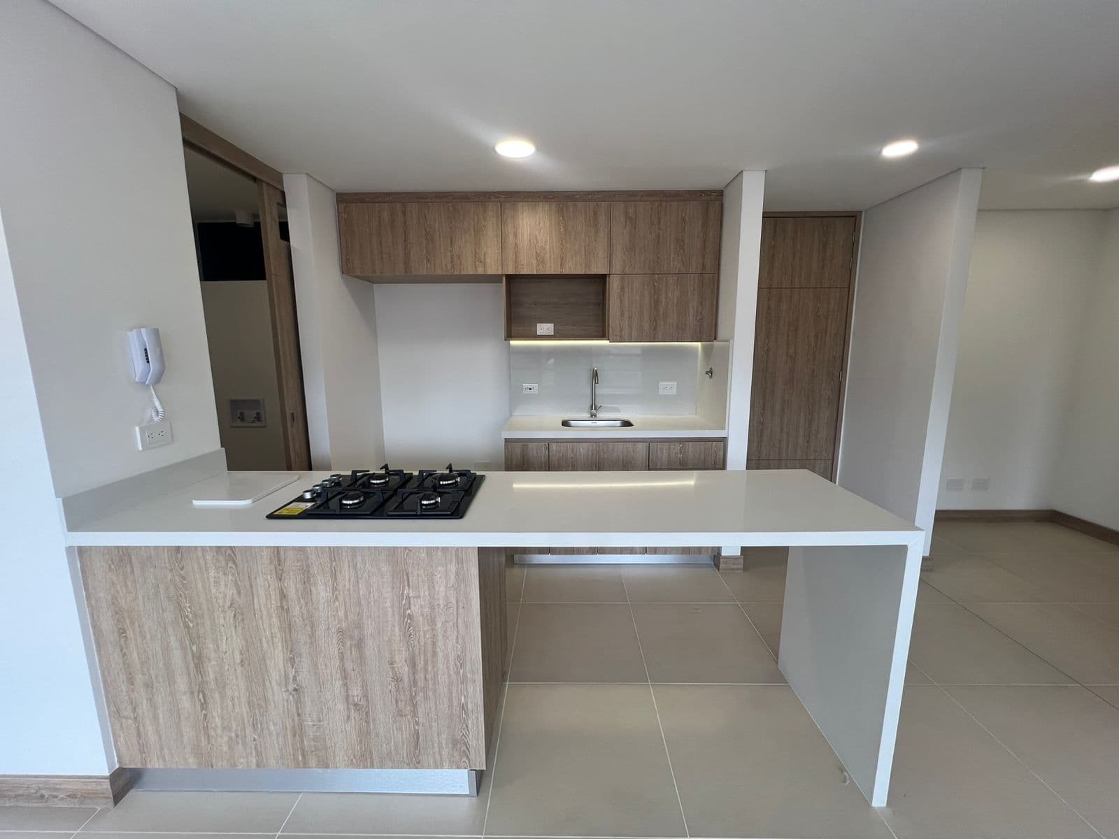 Apartamento en arriendo en Laureles, Medellín — foto 4 de 20