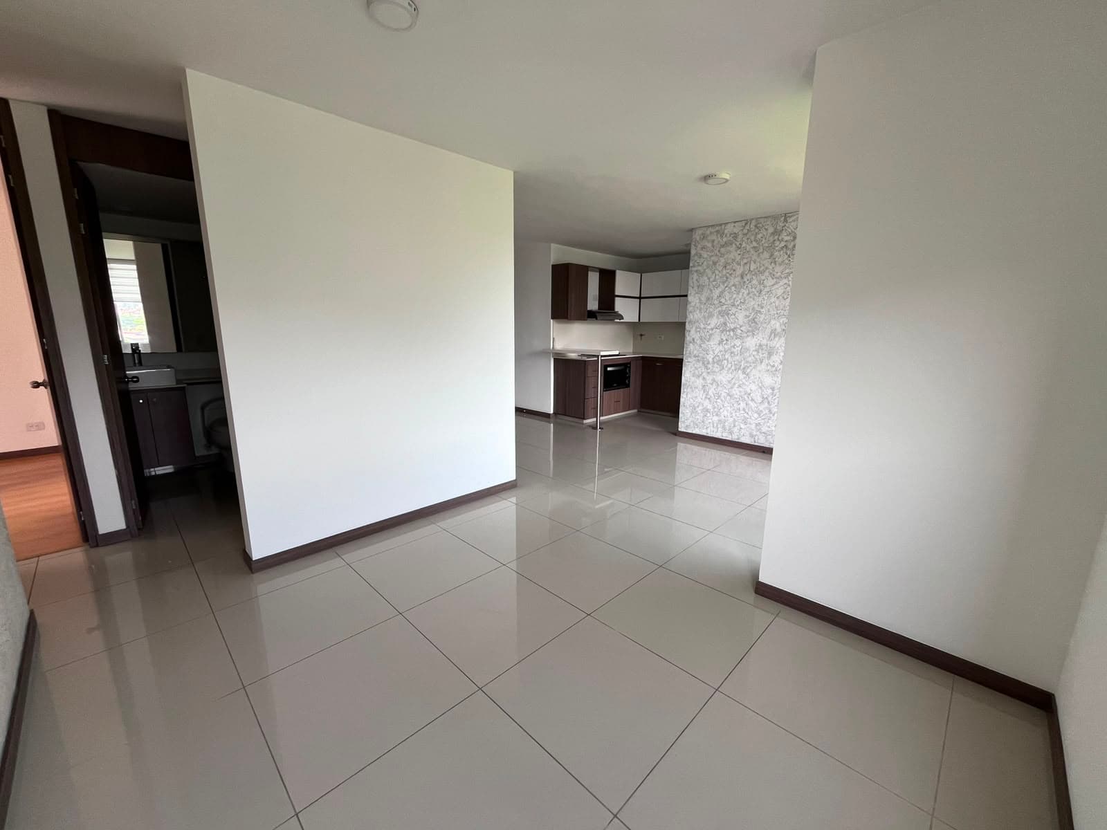 Apartamento en arriendo en Suramérica, Itagui — foto 5 de 16