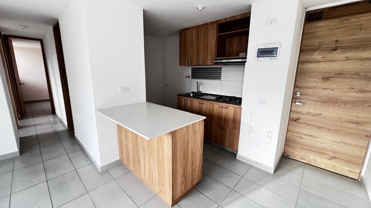 Apartamento en arriendo en Rionegro — foto 1 de 15