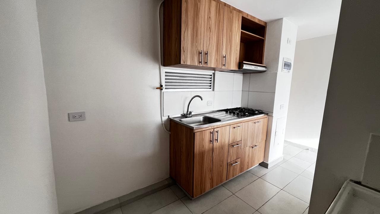 Apartamento en arriendo en Rionegro — foto 3 de 15