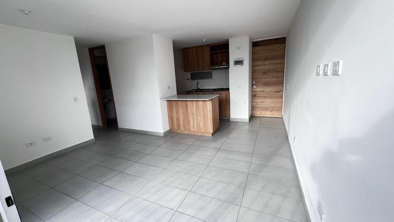Apartamento en arriendo en Rionegro — foto 5 de 15