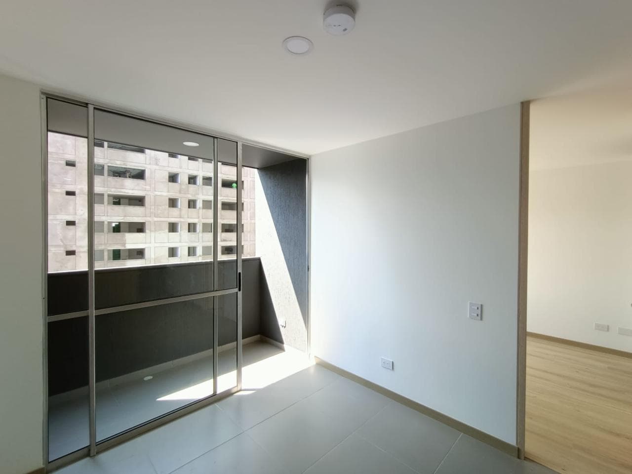 Apartamento en arriendo en Guayabal, Itagui — foto 1 de 12