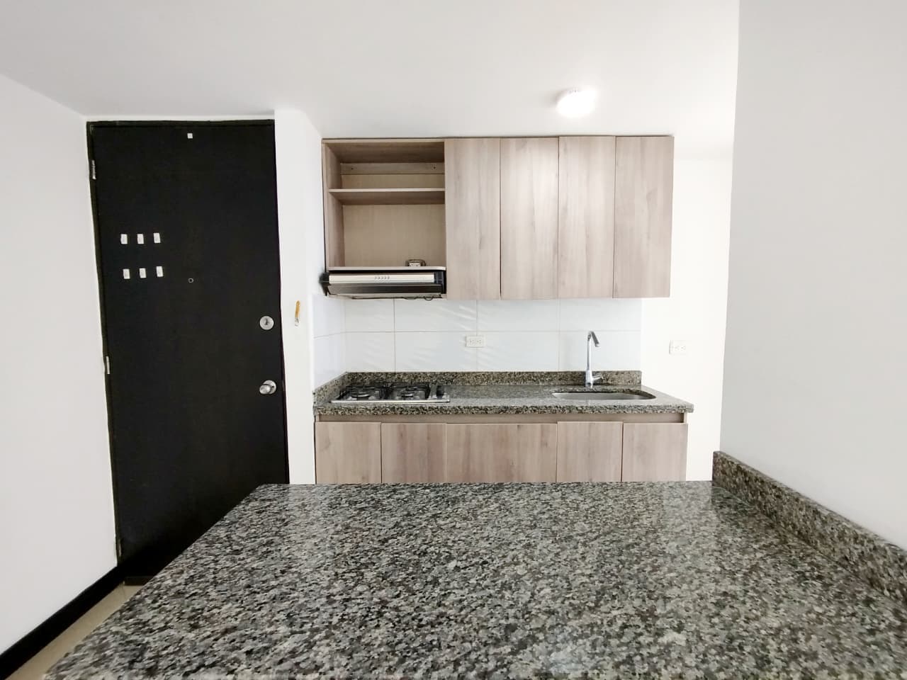 Apartamento en arriendo en Rodeo Alto, Belen, Medellín — foto 2 de 18