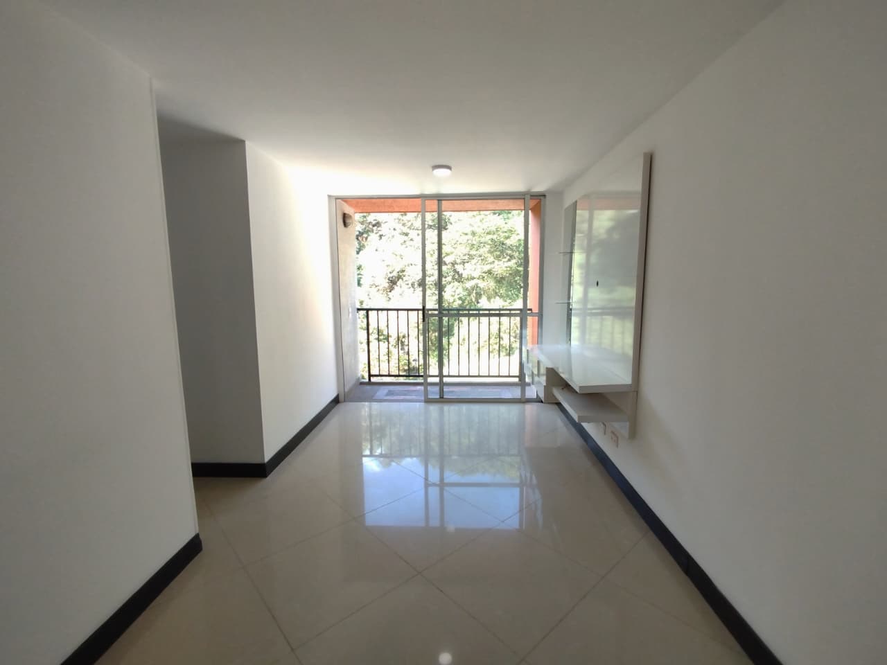 Apartamento en arriendo en Rodeo Alto, Belen, Medellín — foto 5 de 18