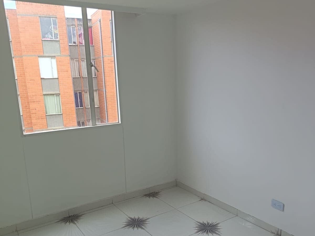 Apartamento en arriendo en Hogares, Soacha — foto 5 de 12