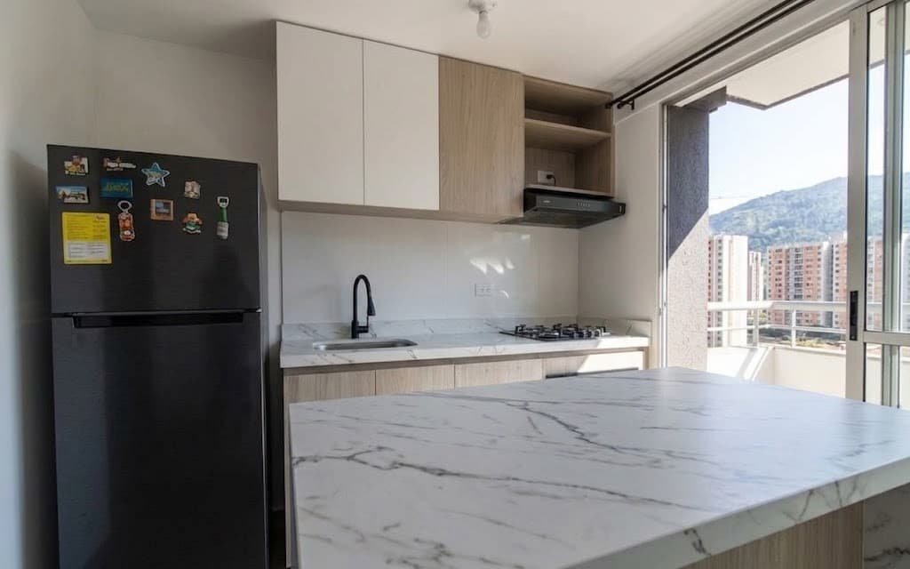 Apartamento en arriendo en Bello — foto 2 de 13