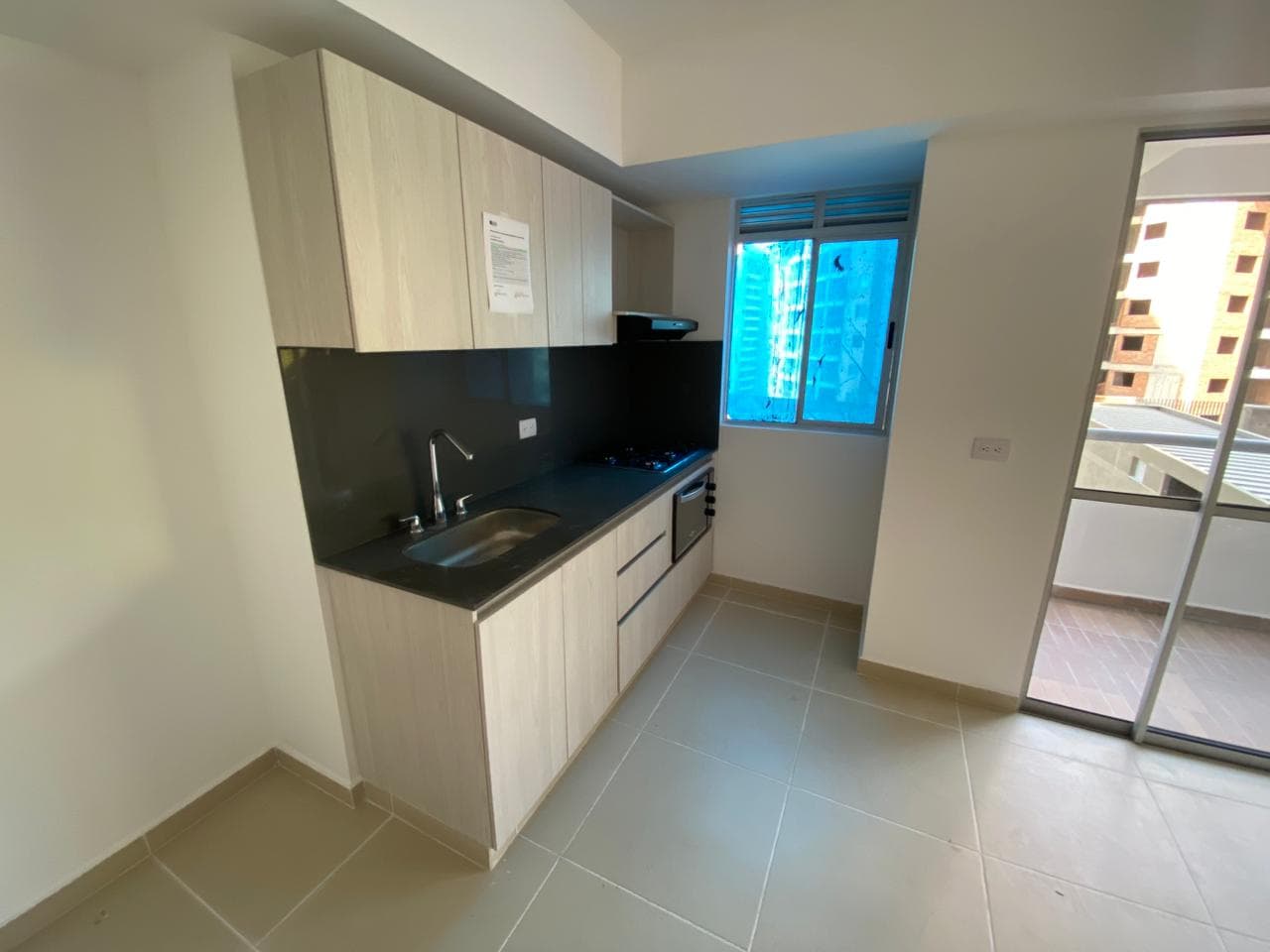 Apartamento en arriendo en Las Lomitas, Sabaneta — foto 1 de 18