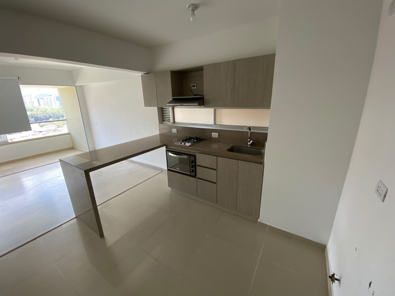 Apartaestudio en arriendo en Prados de Sabaneta — foto 2 de 20