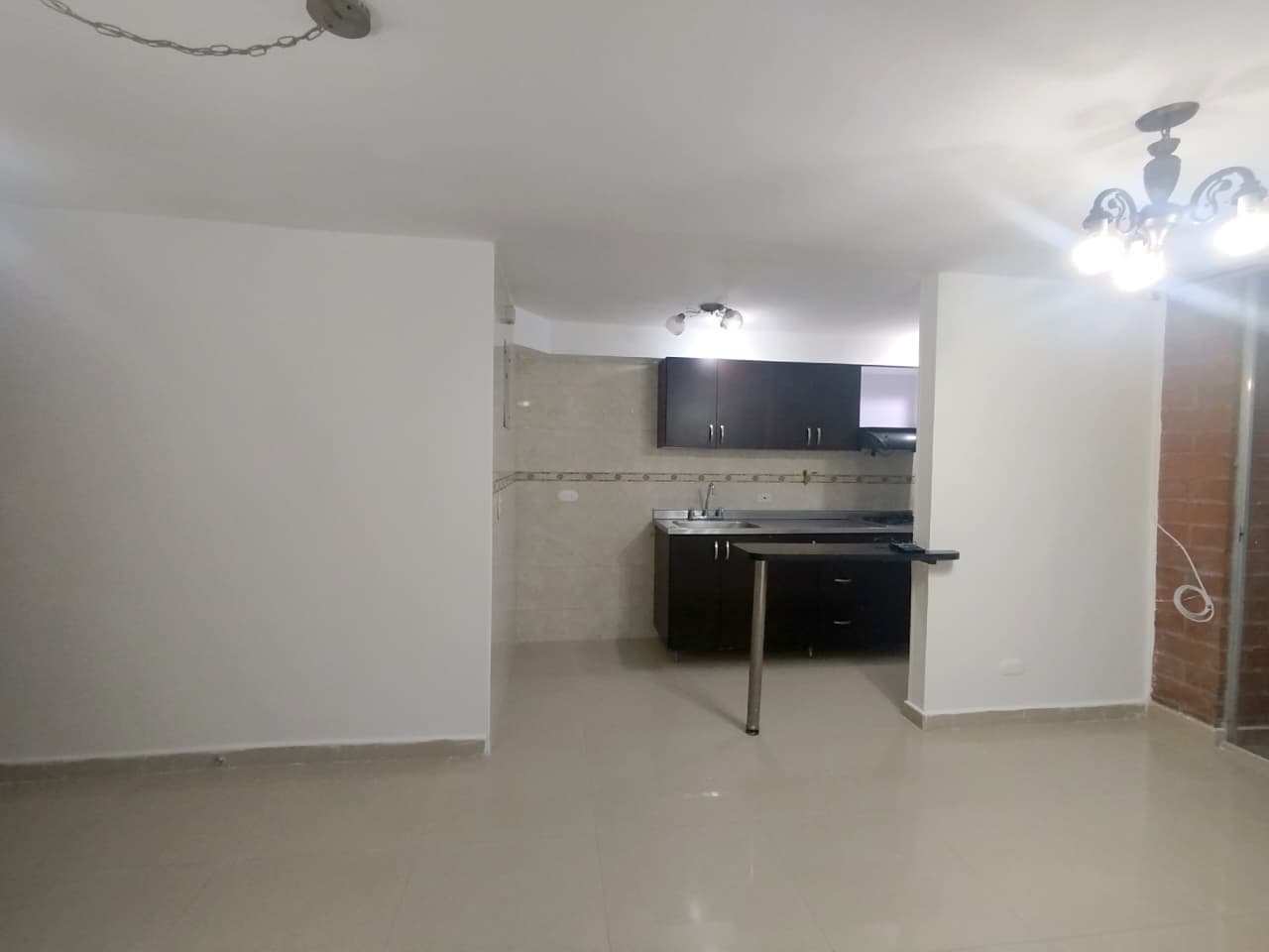 Apartamento en arriendo en Rodeo Alto, Belen, Medellín — foto 3 de 14
