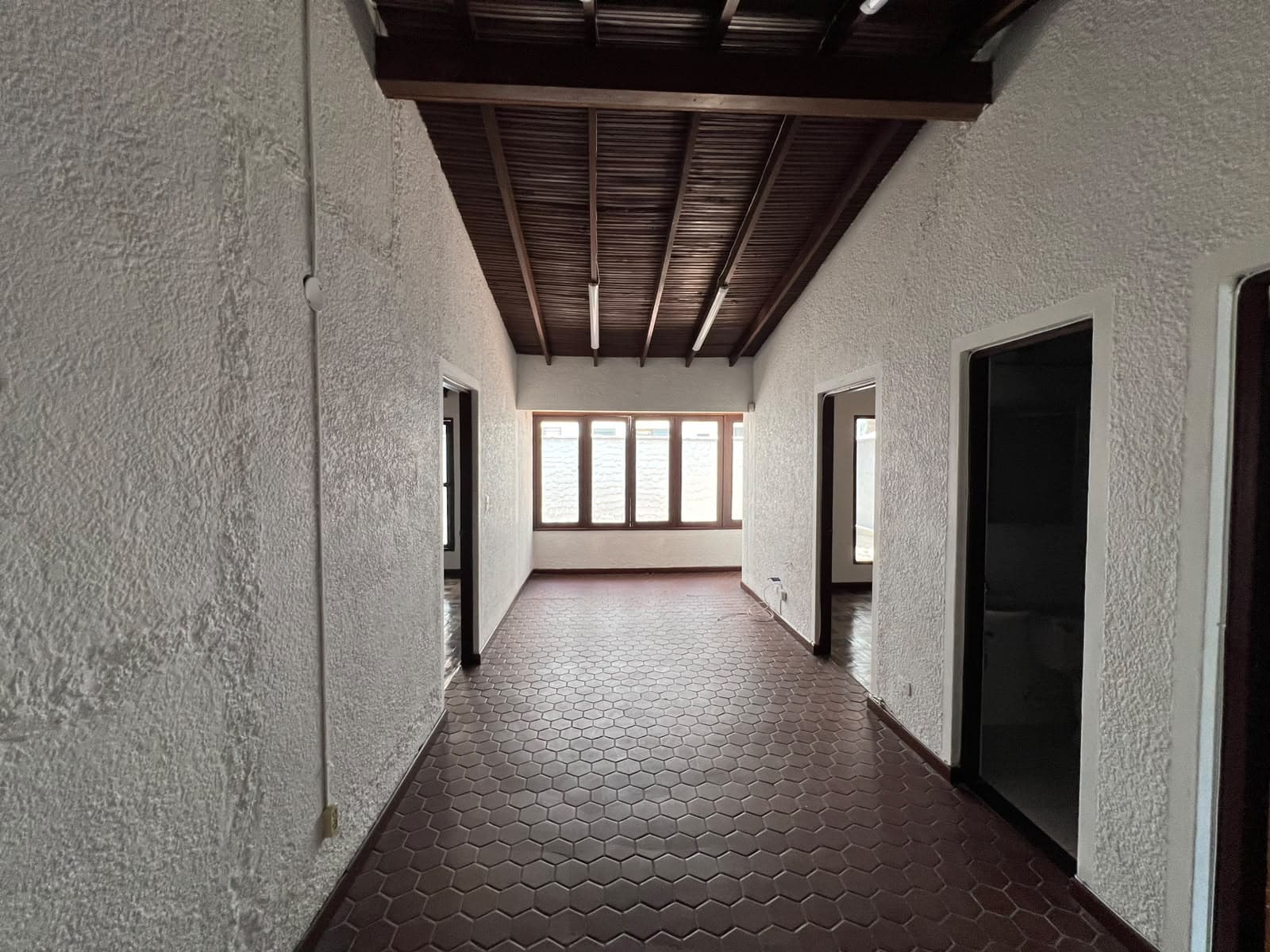 Casa Comercial en arriendo en Los Conquistadores, Laureles, Medellín — foto 5 de 19