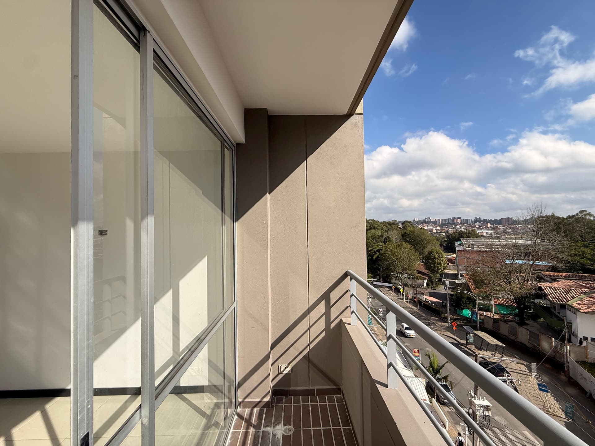 Apartamento en arriendo en Rionegro — foto 1 de 20