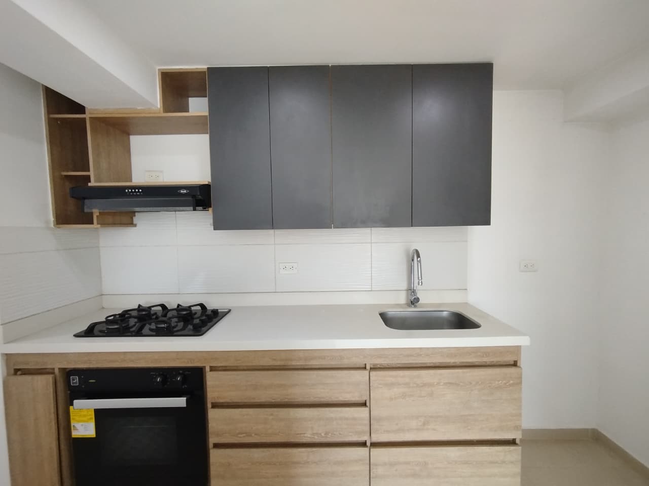 Apartamento en arriendo en Las Mercedes, Belen, Medellín — foto 2 de 14