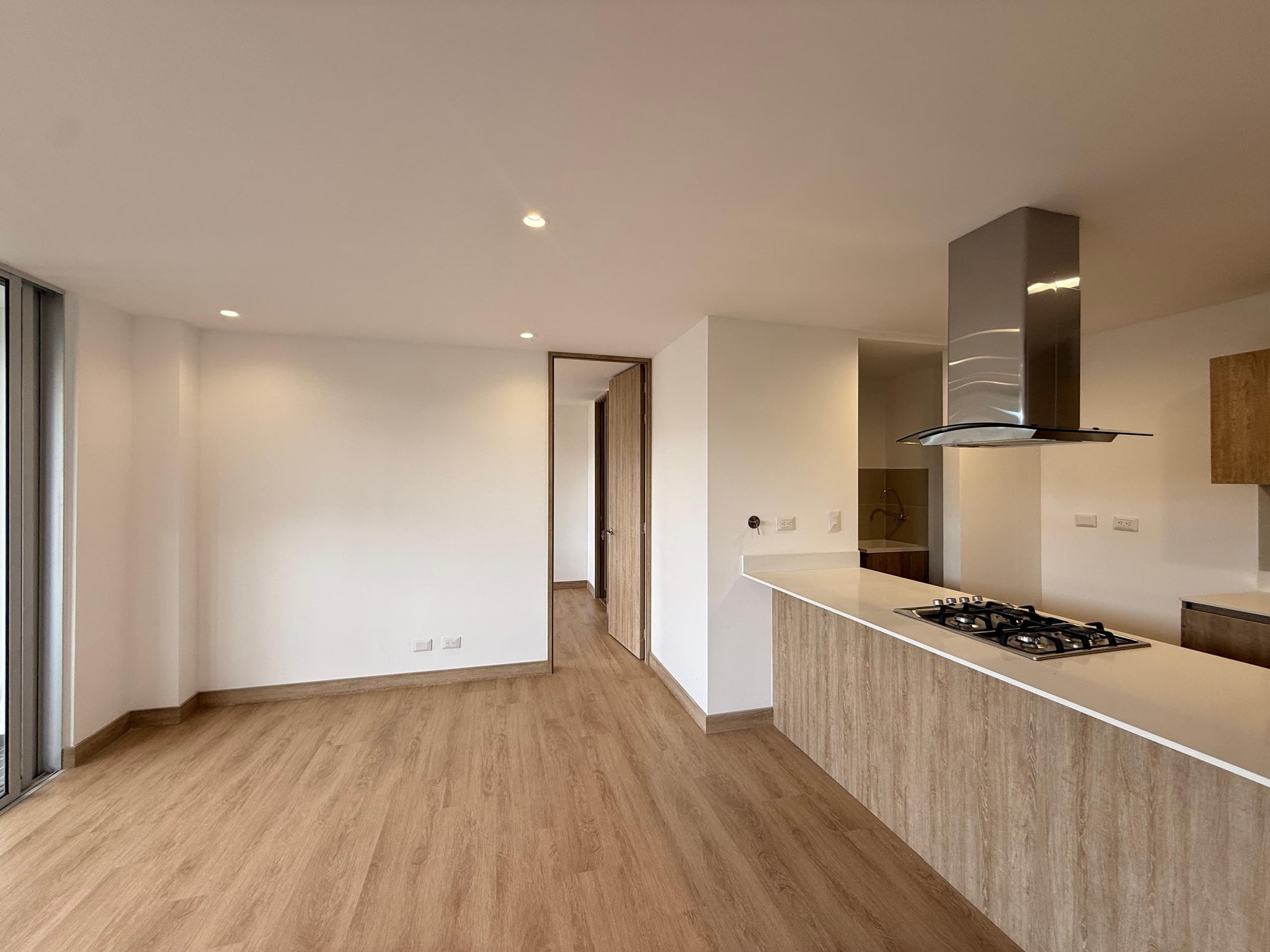 Apartamento en arriendo en Rionegro — foto 3 de 15